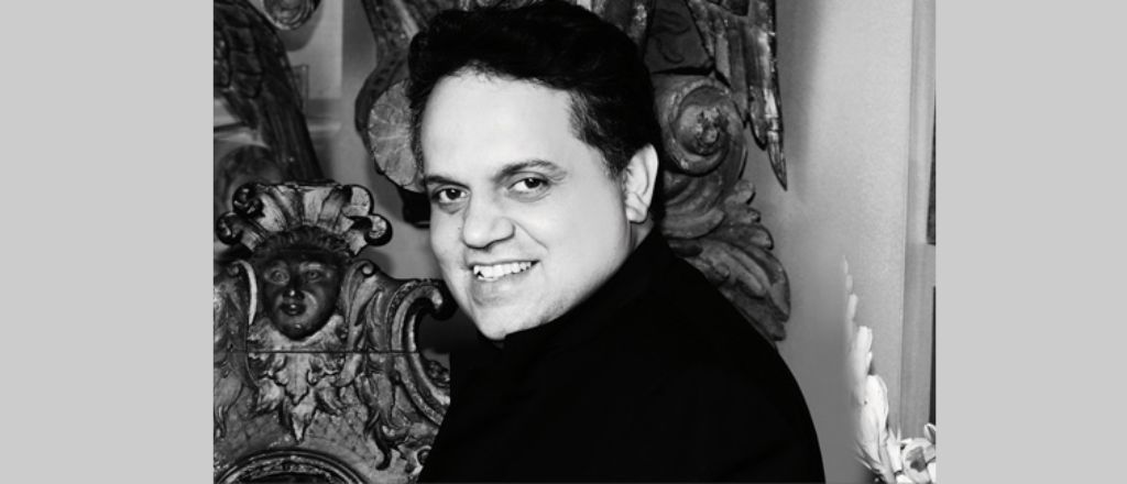 Sandeep Khosla: A Visionary Fashion Designer