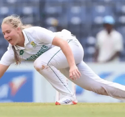 Annerie Dercksen celebrating during a match, representing the new generation of South African women’s cricket talent.