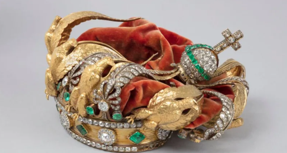 The Louvre released the first images of the crown since the raid, revealing the extent of the damage.